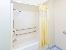 Days Inn by Wyndham Ocean Springs