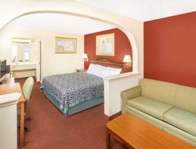 Days Inn by Wyndham Ocean Springs