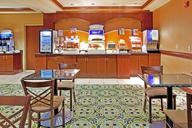 Holiday Inn Express Biloxi - Ocean Springs