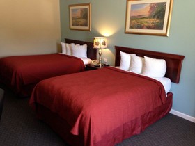 Econo Lodge Inn & Suites Ocean Springs Biloxi