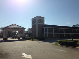Econo Lodge Inn & Suites Ocean Springs Biloxi