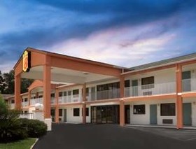 Super 8 by Wyndham Ocean Springs Biloxi