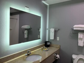 Best Western Plus Olive Branch Hotel & Suites