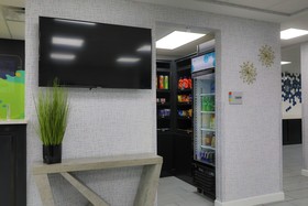 Home Inn and Suite
