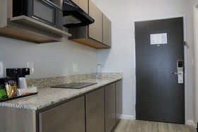 Home Inn and Suite