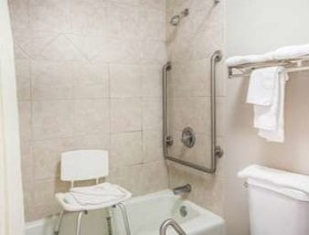 Super 8 by Wyndham Oxford