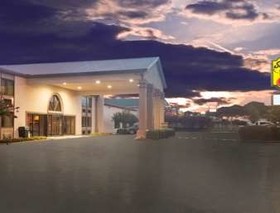 Super 8 by Wyndham Oxford