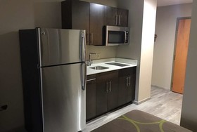Super 8 by Wyndham Pascagoula