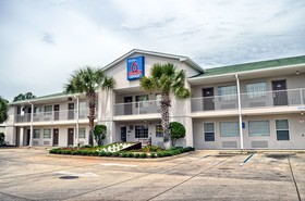 Studio 6 Pascagoula, MS