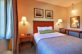 Candlewood Suites Pearl