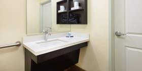 Candlewood Suites Pearl