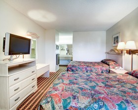 Econo Lodge Pearl