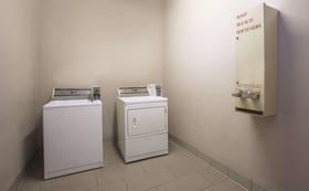 La Quinta Inn & Suites by Wyndham Jackson Airport