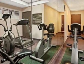 Ramada by Wyndham Pearl/Jackson Airport