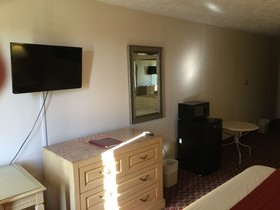 Super Inn and Suites Philadelphia