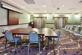 Holiday Inn Express Hotel & Suites Picayune