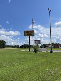 Western Inn