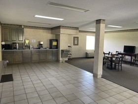 Western Inn