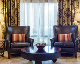 Russell Inn and Suites