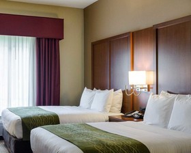 Russell Inn and Suites