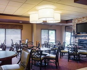 Russell Inn and Suites
