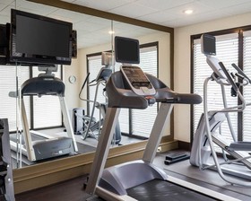 Russell Inn and Suites