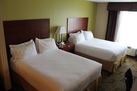 Holiday Inn Express & Suites Starkville