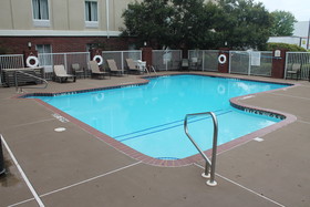 Holiday Inn Express & Suites Starkville