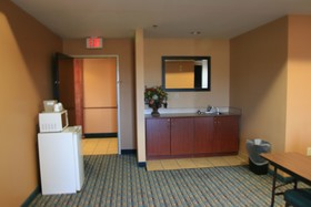 Starkville Inn & Suites