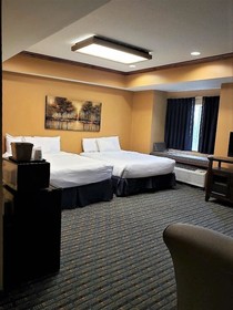 Starkville Inn & Suites
