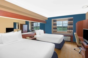 Starkville Inn & Suites