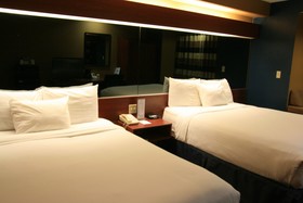 Starkville Inn & Suites