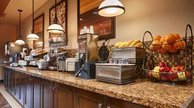 Best Western Plus Tupelo Inn & Suites