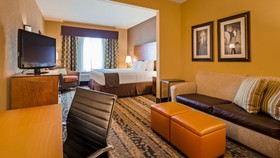 Best Western Plus Tupelo Inn & Suites