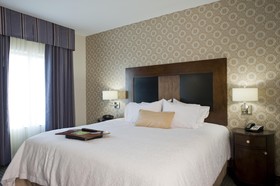 Hampton Inn & Suites Tupelo/Barnes Crossing