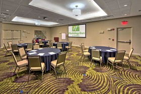 Holiday Inn Hotel & Suites Tupelo North