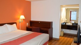 Super 7 Inn By OYO Tupelo Hwy 178