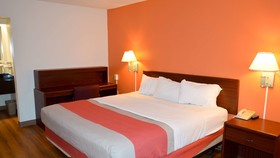 Super 7 Inn By OYO Tupelo Hwy 178
