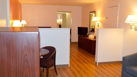 Super 7 Inn By OYO Tupelo Hwy 178