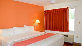 Super 7 Inn By OYO Tupelo Hwy 178