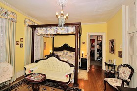Annabelle Bed and Breakfast