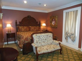 The Inn at Cedar Grove