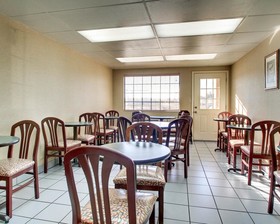Econo Lodge