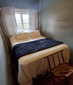 Oak Hall Bed & Breakfast