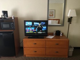 Red Roof Inn & Suites Vicksburg