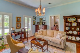 Steele Cottage