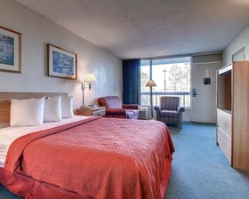 Vicksburg Inn & Suites