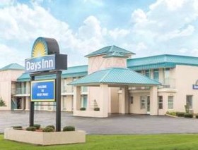 Days Inn by Wyndham West Point