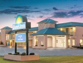 Days Inn by Wyndham West Point