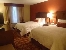 Hampton Inn & Suites Wiggins